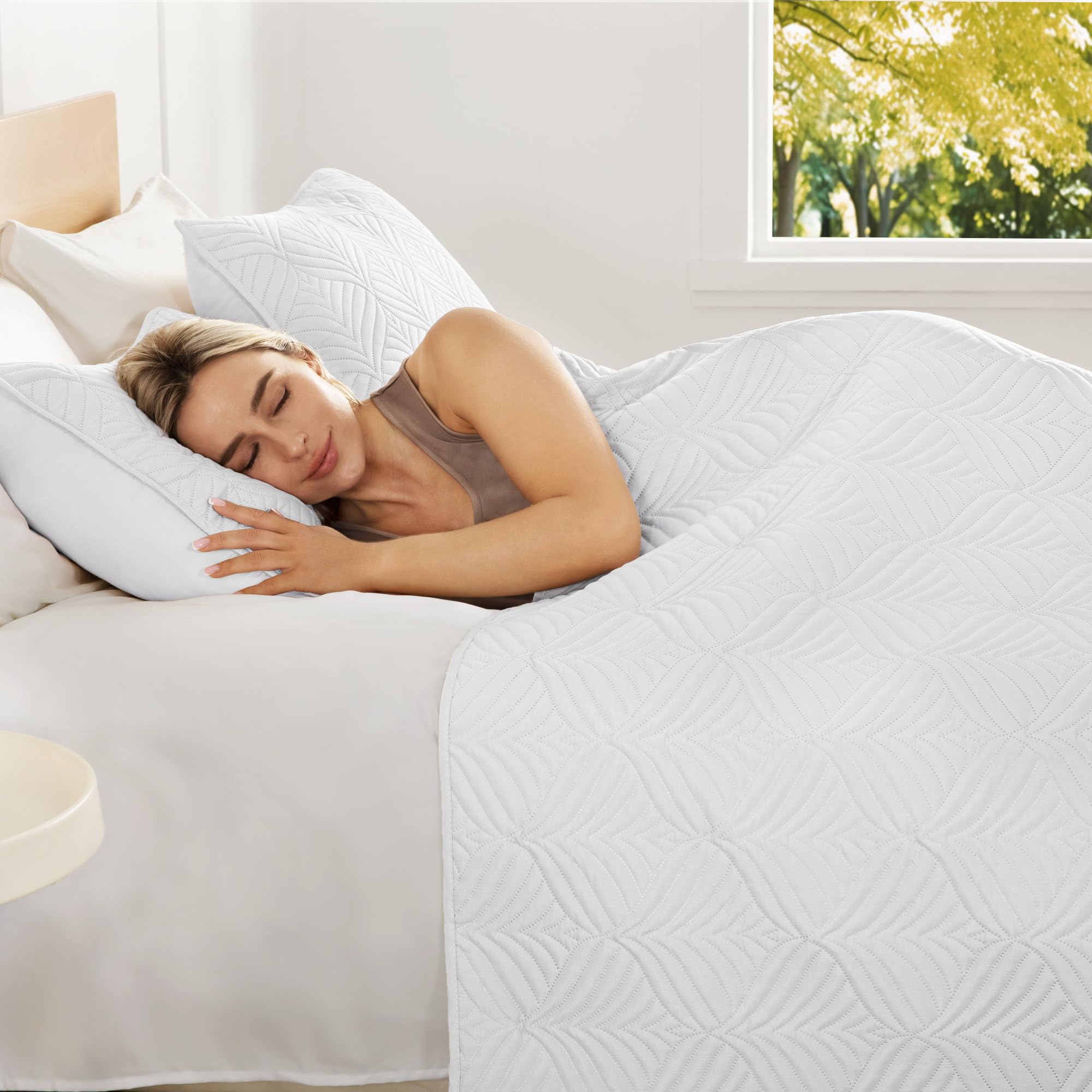 Whale Flotilla modern pattern reversible coverlet for year round comfort