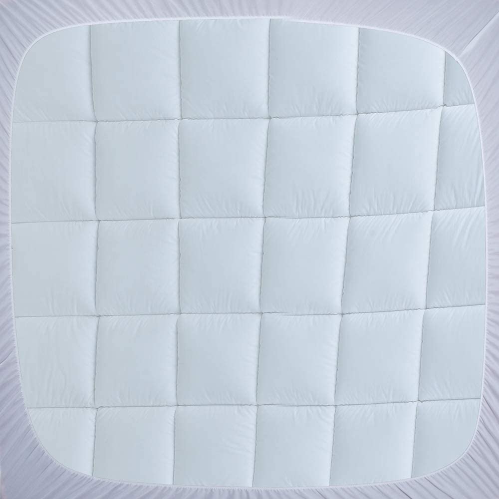 WhatsBedding durable quilted topper provides year-round protection and comfort.
