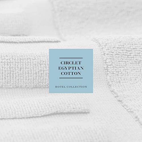 White Classic absorbent cotton mat drying feet quickly after shower or bath.
