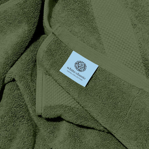 White Classic quick-dry, lint-free towels ideal for busy mornings