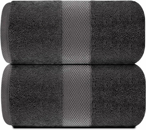 White Classic plush towel 650gsm showing soft, absorbent feel.