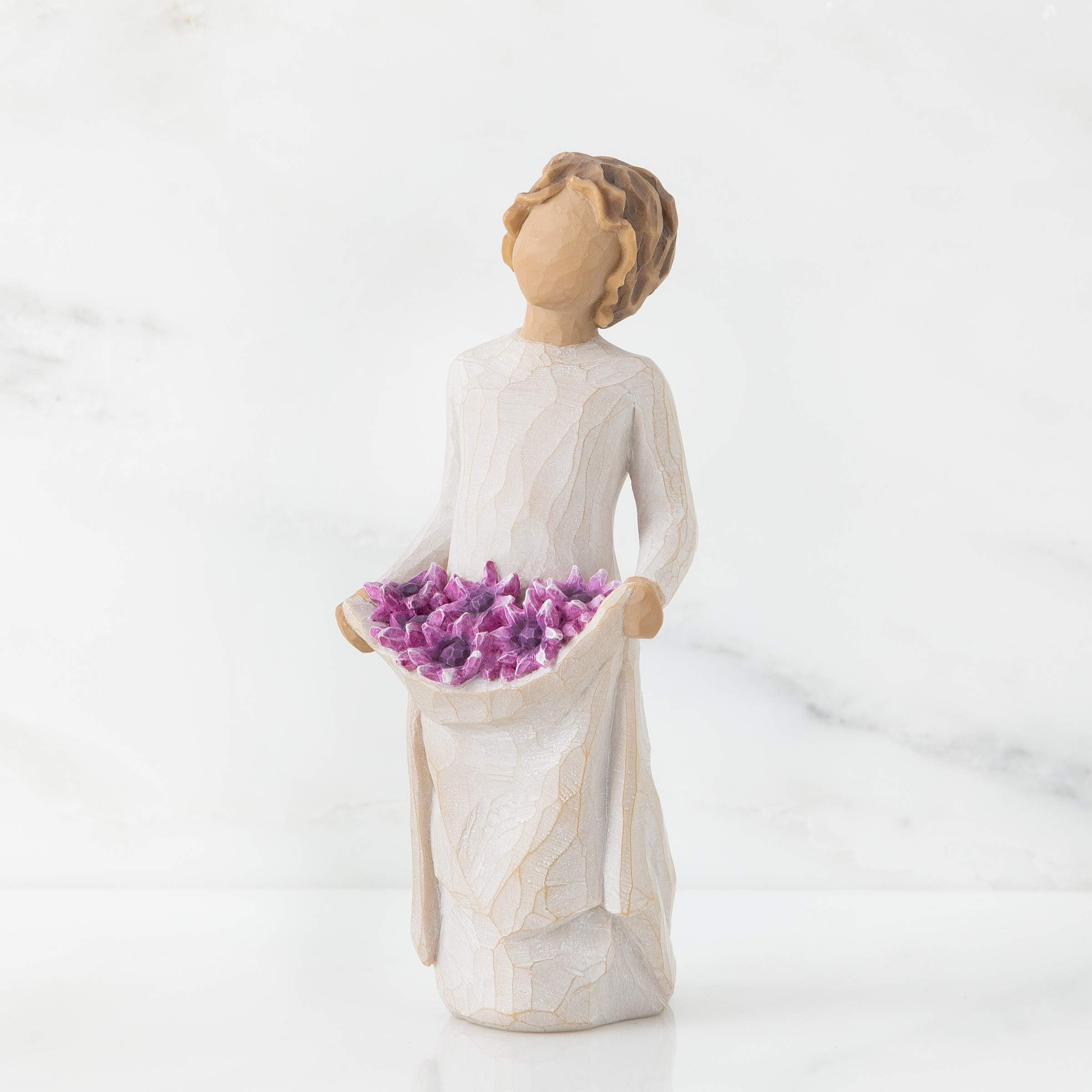 5.5-inch Willow Tree Simple Joys figure in cream dress for shelf display
