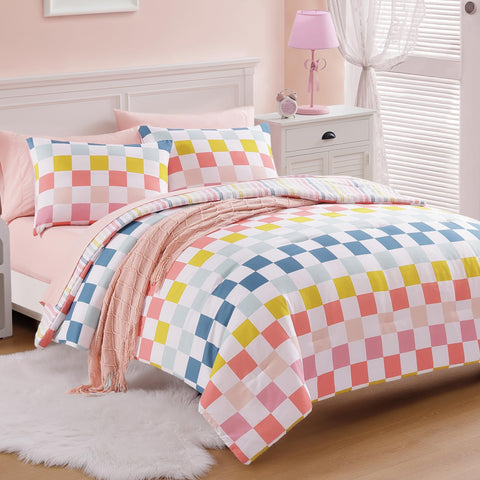 Wink Deer bed in a bag includes all five pieces for quick room updates.
