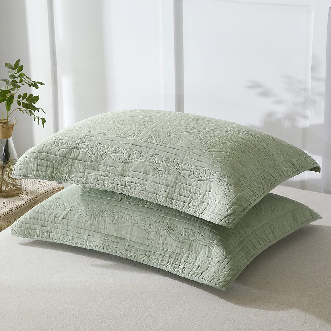 WINLIFE floral sage green pillow sham back view highlight color harmony