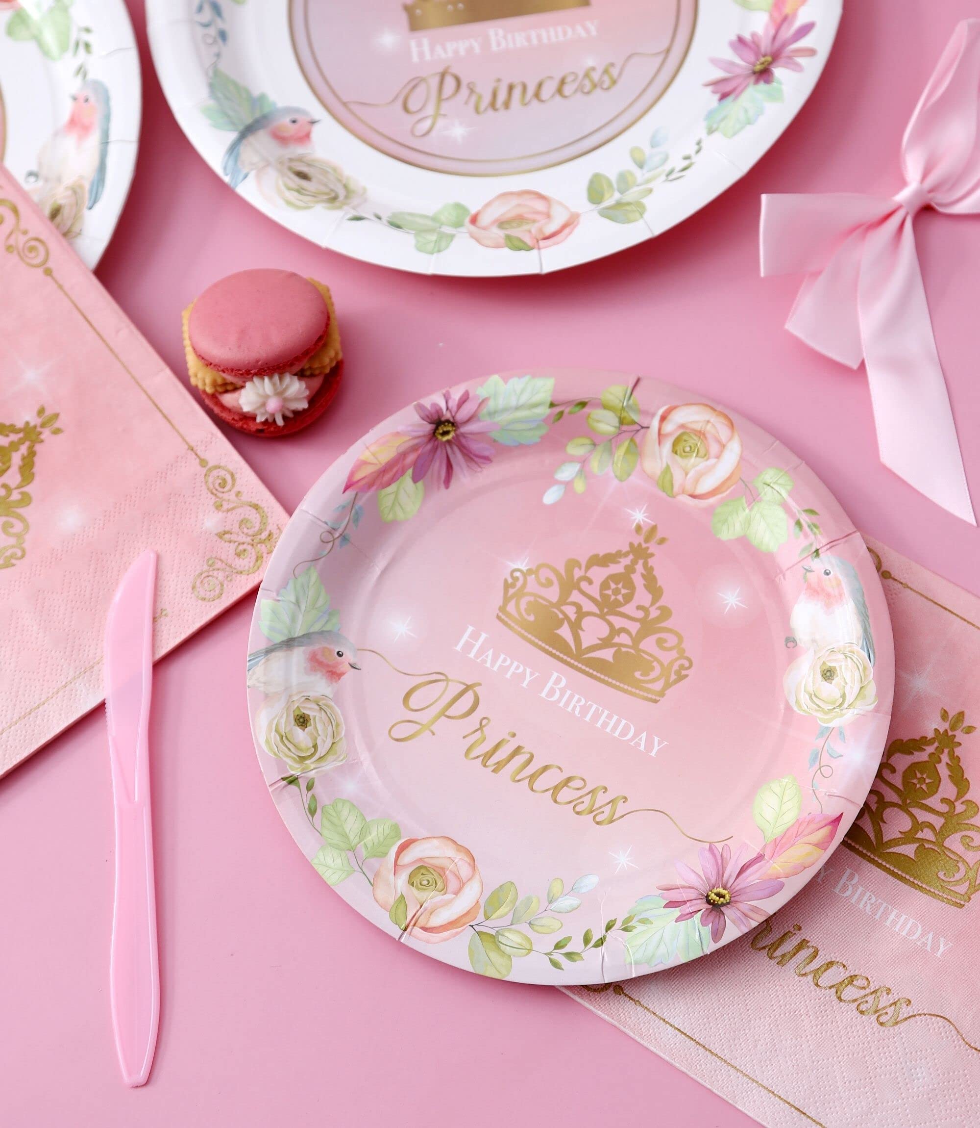 Winoo Design princess party setup shows ready-to-use decor ideas