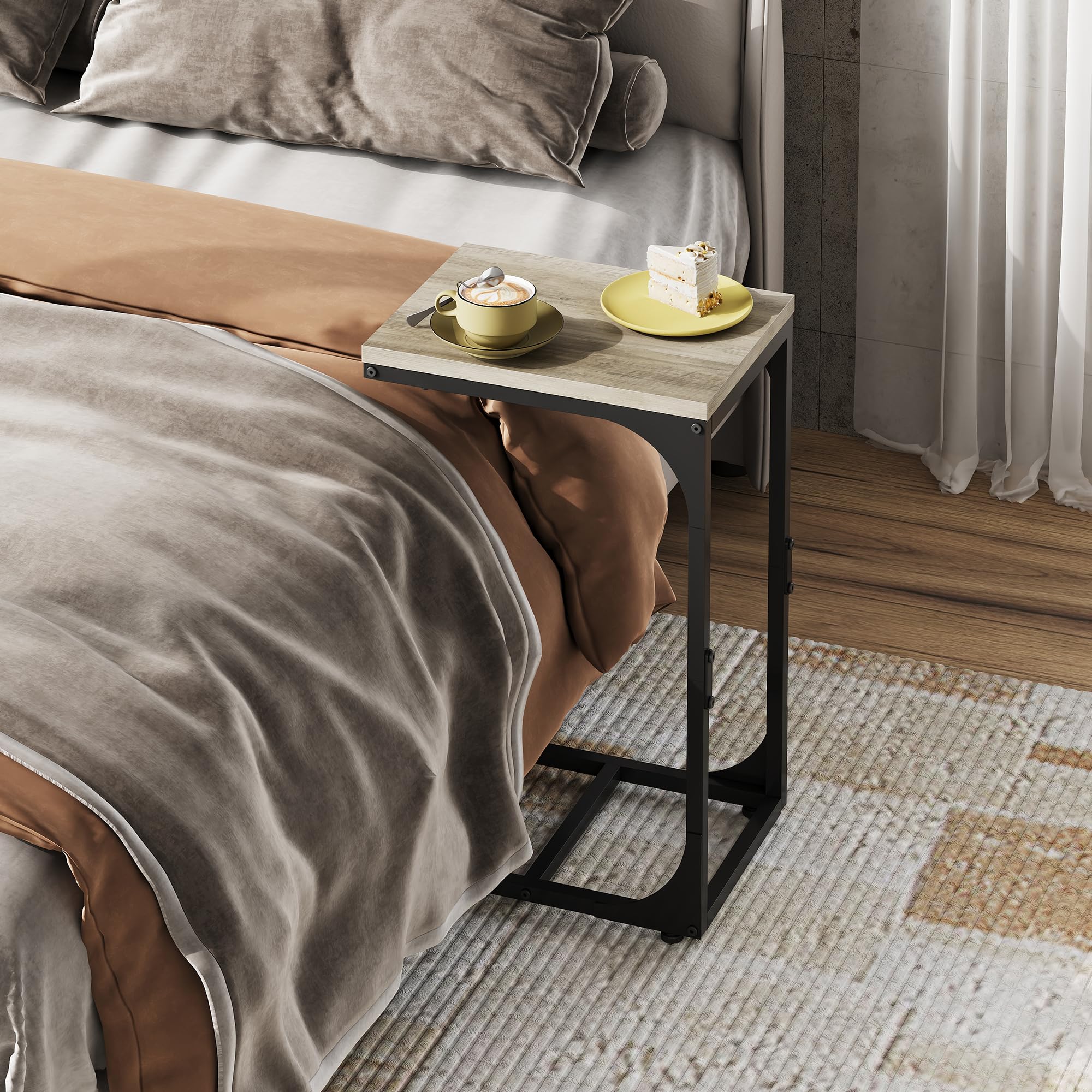 WLIVE C shaped end table with clear instructions for quick setup.