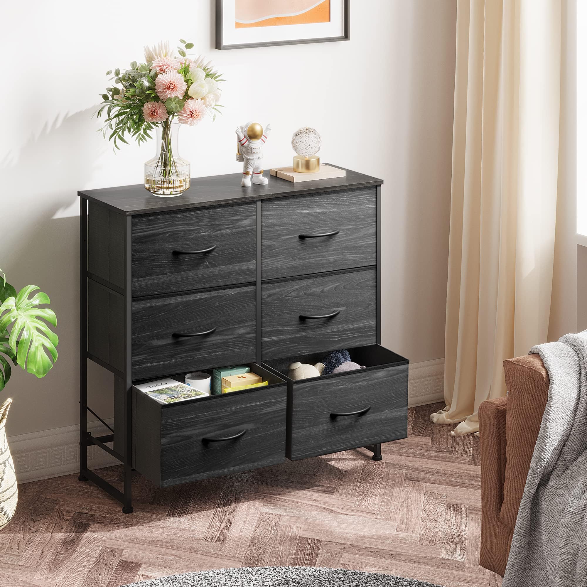 WLIVE dresser arch handles closeup highlighting easy grip design