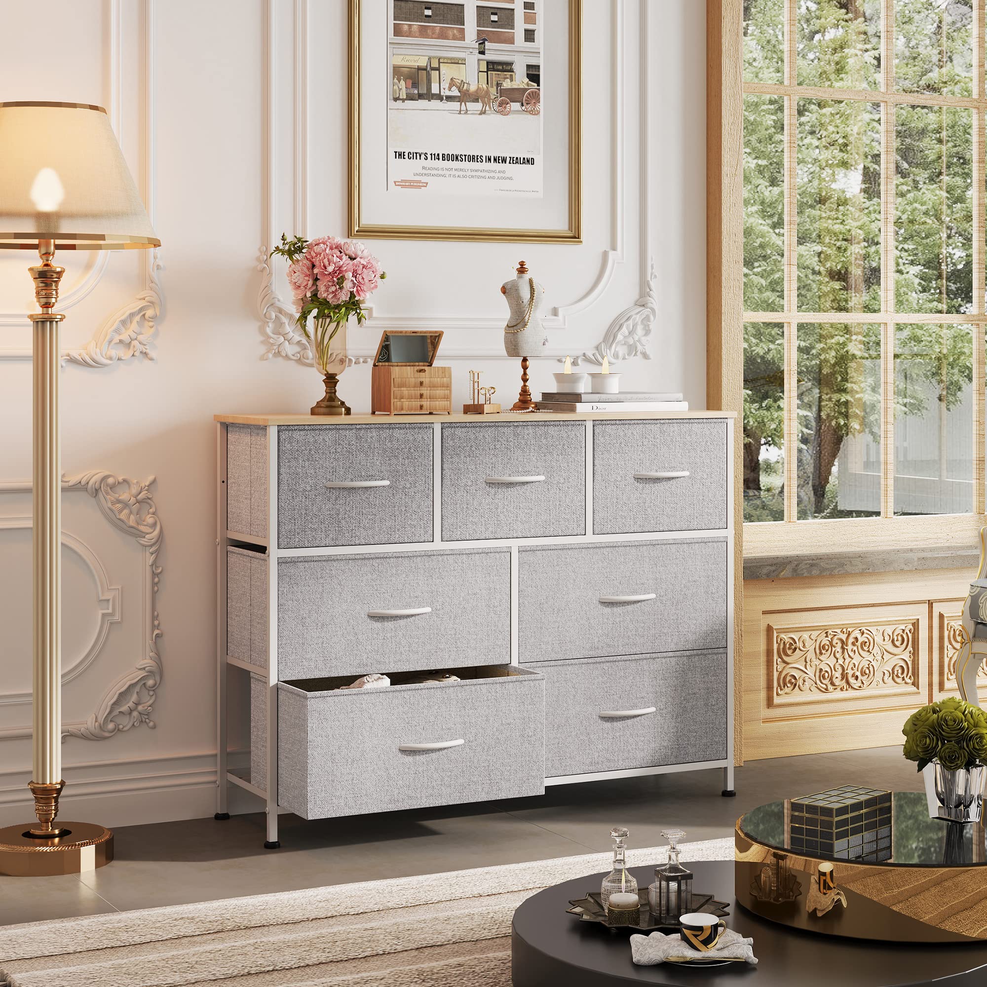 WLIVE TV stand supports up to 45-inch TVs with a sturdy frame