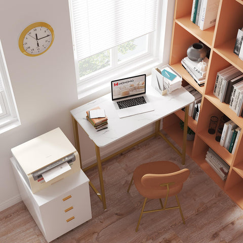 WOHOMO desk with two monitors, showing spacious surface and comfort.