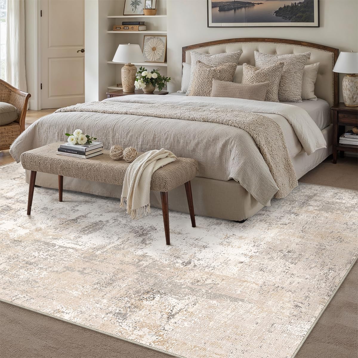 WondRg beige-grey abstract pattern close-up, subtle texture for cozy spaces.