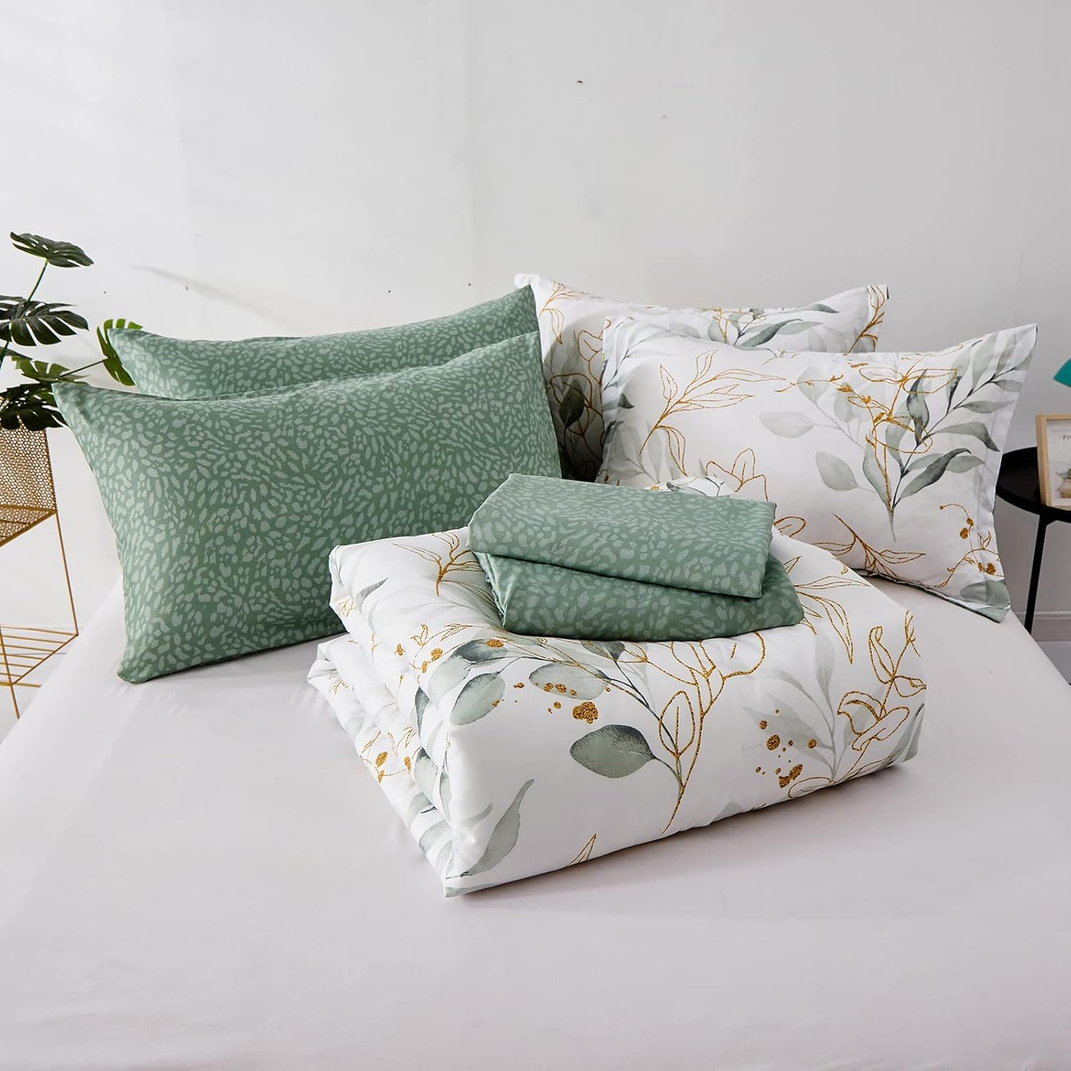 WONGS BEDDING pillow sham in forest green complements the reversible set with style.
