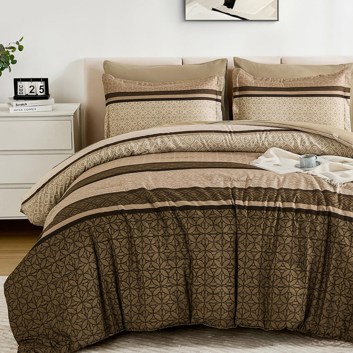 WONGS Bedding stripe pattern close-up showing textured fabric and bold contrast for a chic look