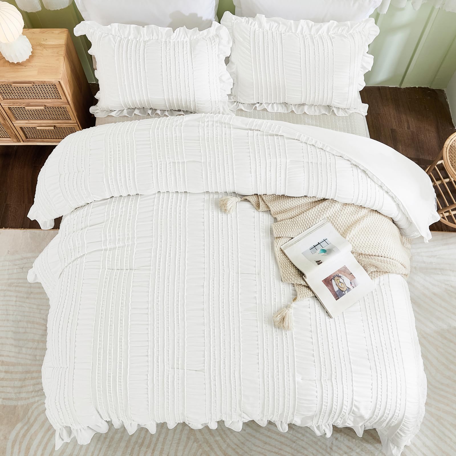 WONGS BEDDING tufted pillowcases add texture to the white queen set