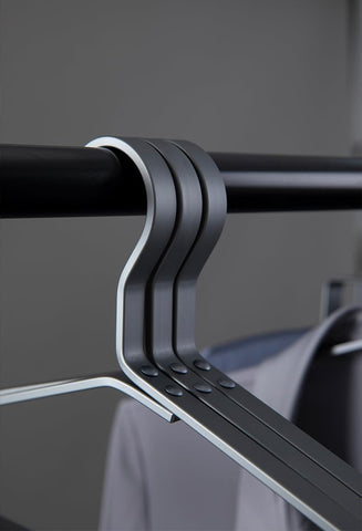 Wonqexz aluminum alloy hanger offering durable, long lasting garment care