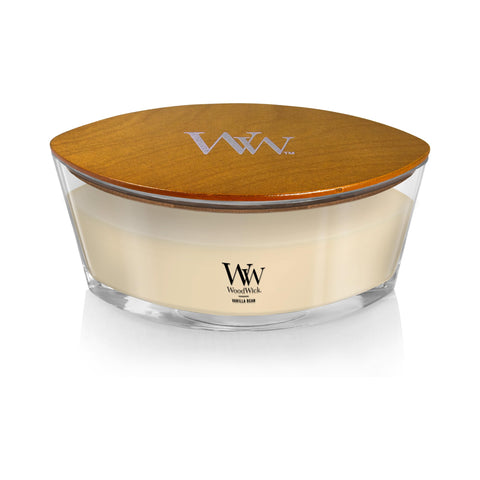 WoodWick Vanilla Bean Candle wick image highlights the crackling Hearthwick flame for cozy evenings.