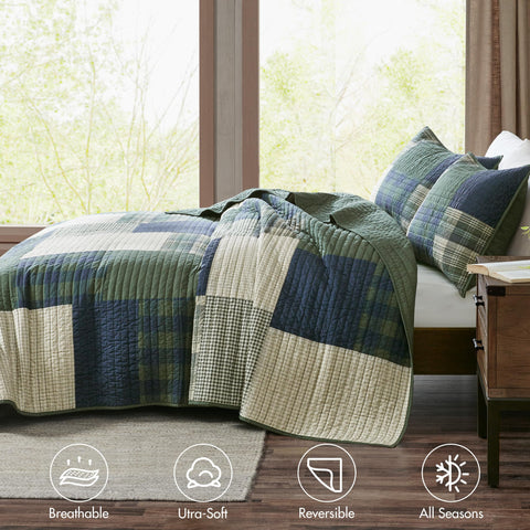 Woolrich Mill Creek standard shams coordinated with quilt