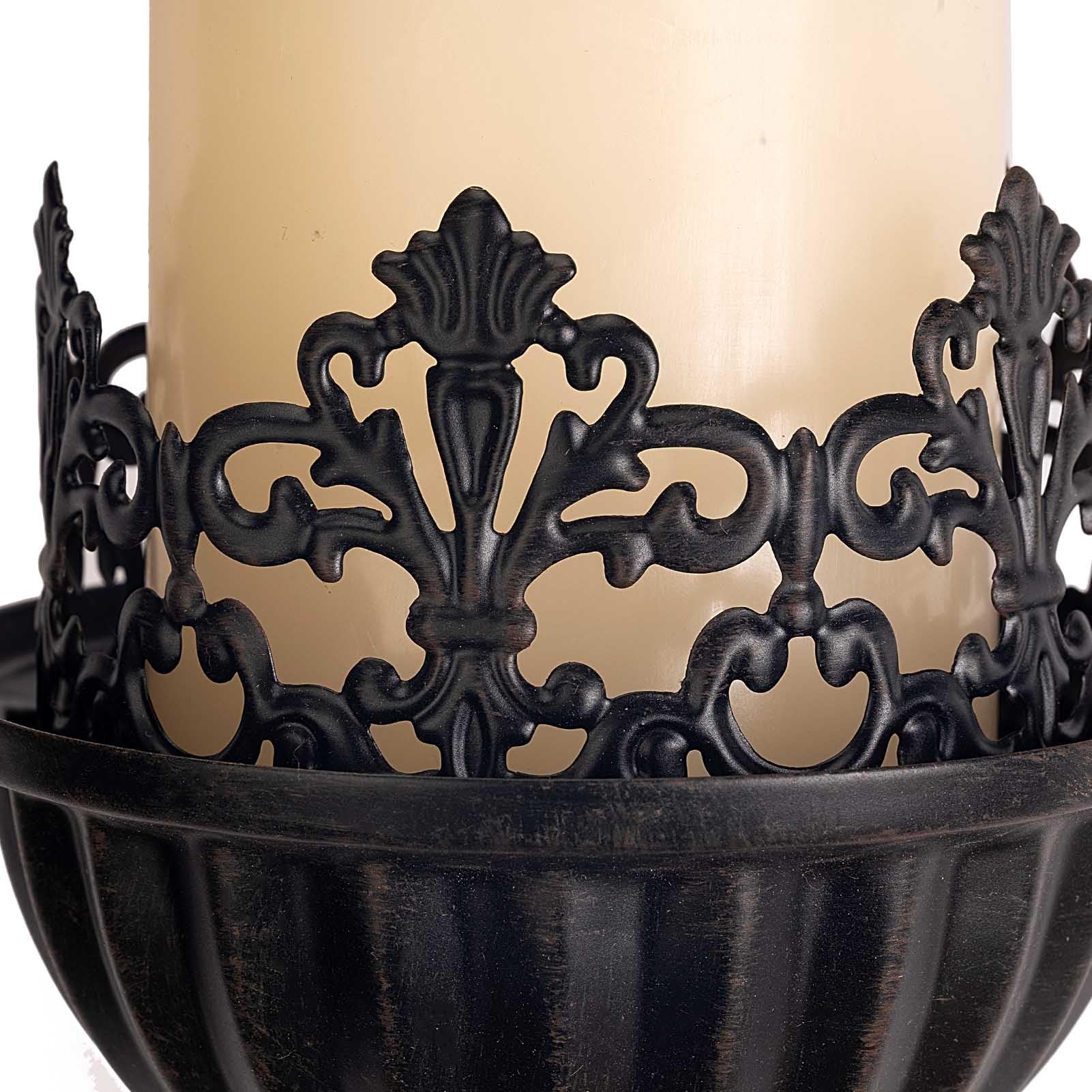Symmetric two-piece candle holder set by WOPARTY for balanced lighting