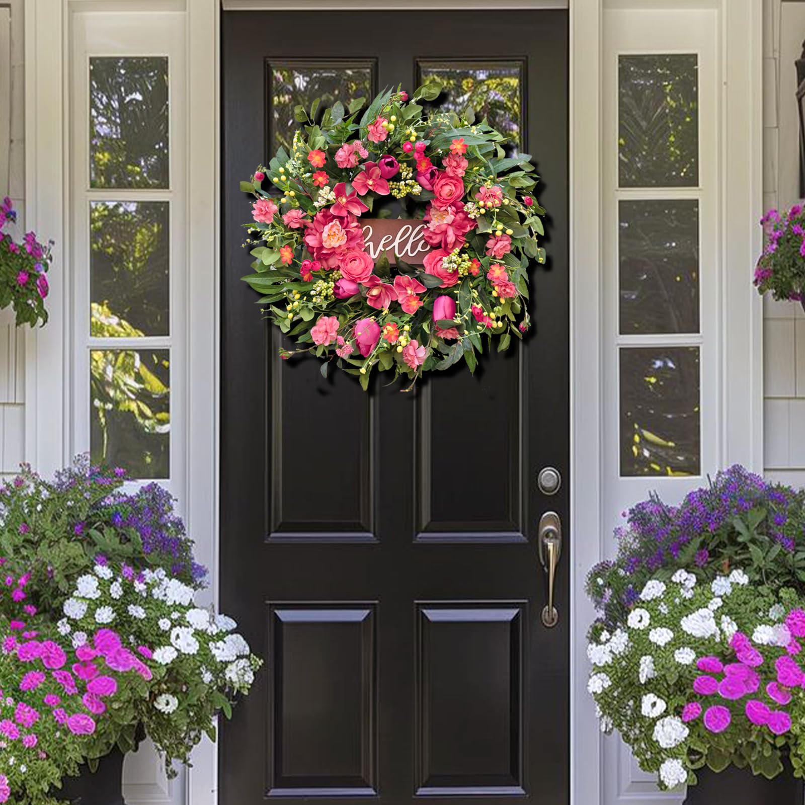 WreathQueen Easy-care design cleans with a quick wipe to stay fresh.