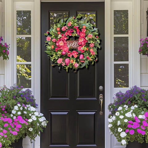 WreathQueen Easy-care design cleans with a quick wipe to stay fresh.