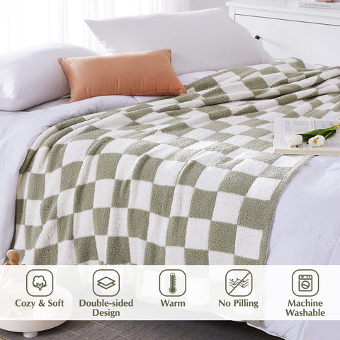 WRENSONGE sage green blanket travel-ready for outdoor use
