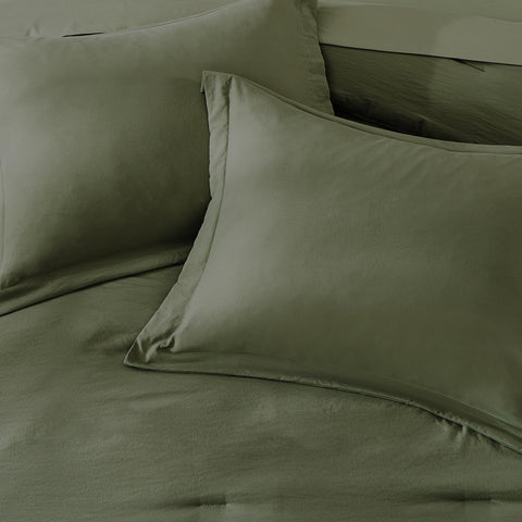Wrensonge king flat sheet laid out for generous coverage