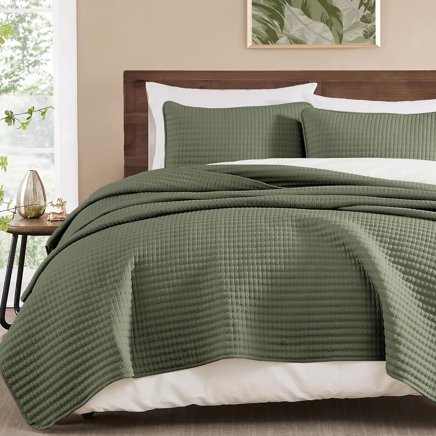 WRENSONGE king size quilt closeup with square stitching for durable elegance