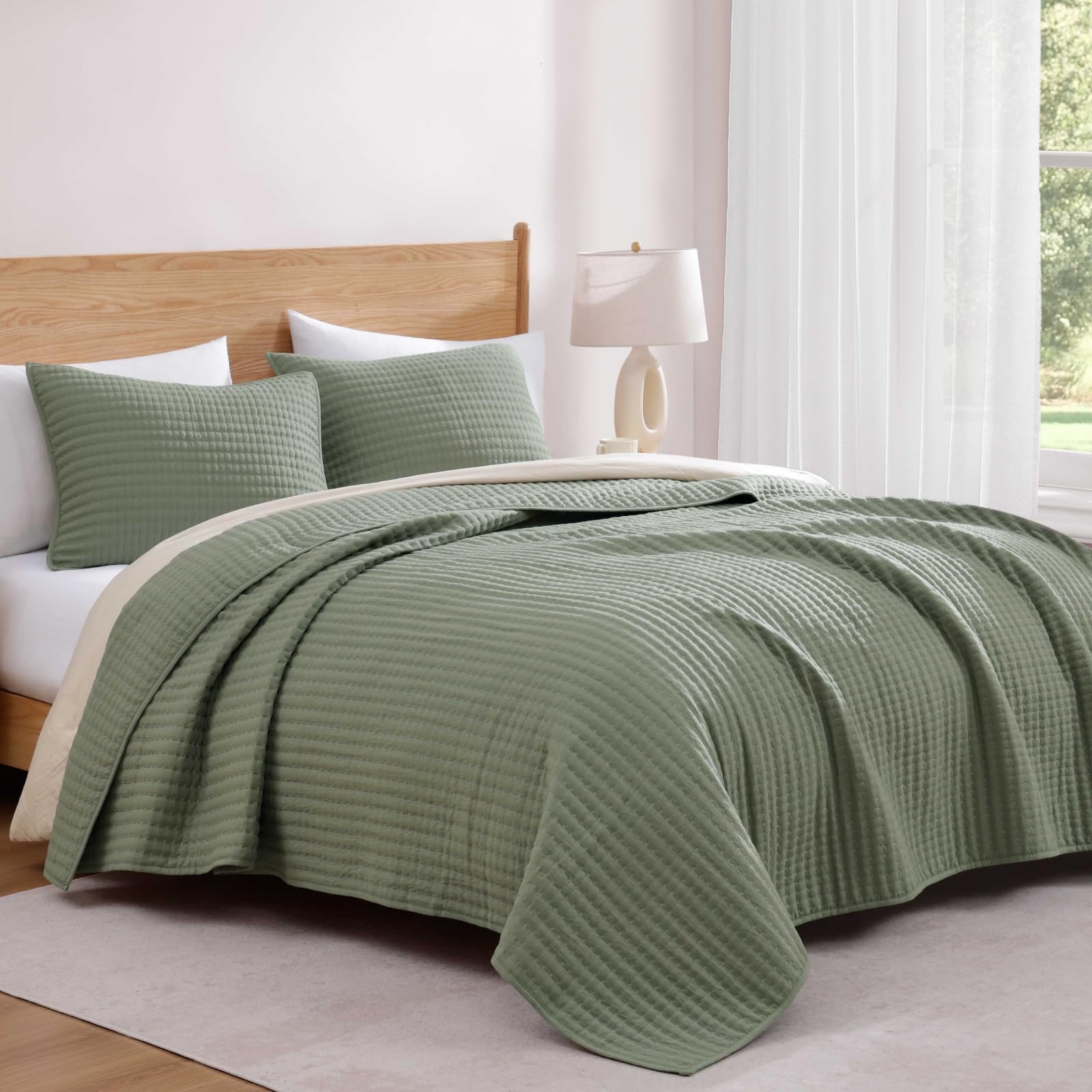 WRENSONGE quilt shows soft, breathable fabric for all-season comfort