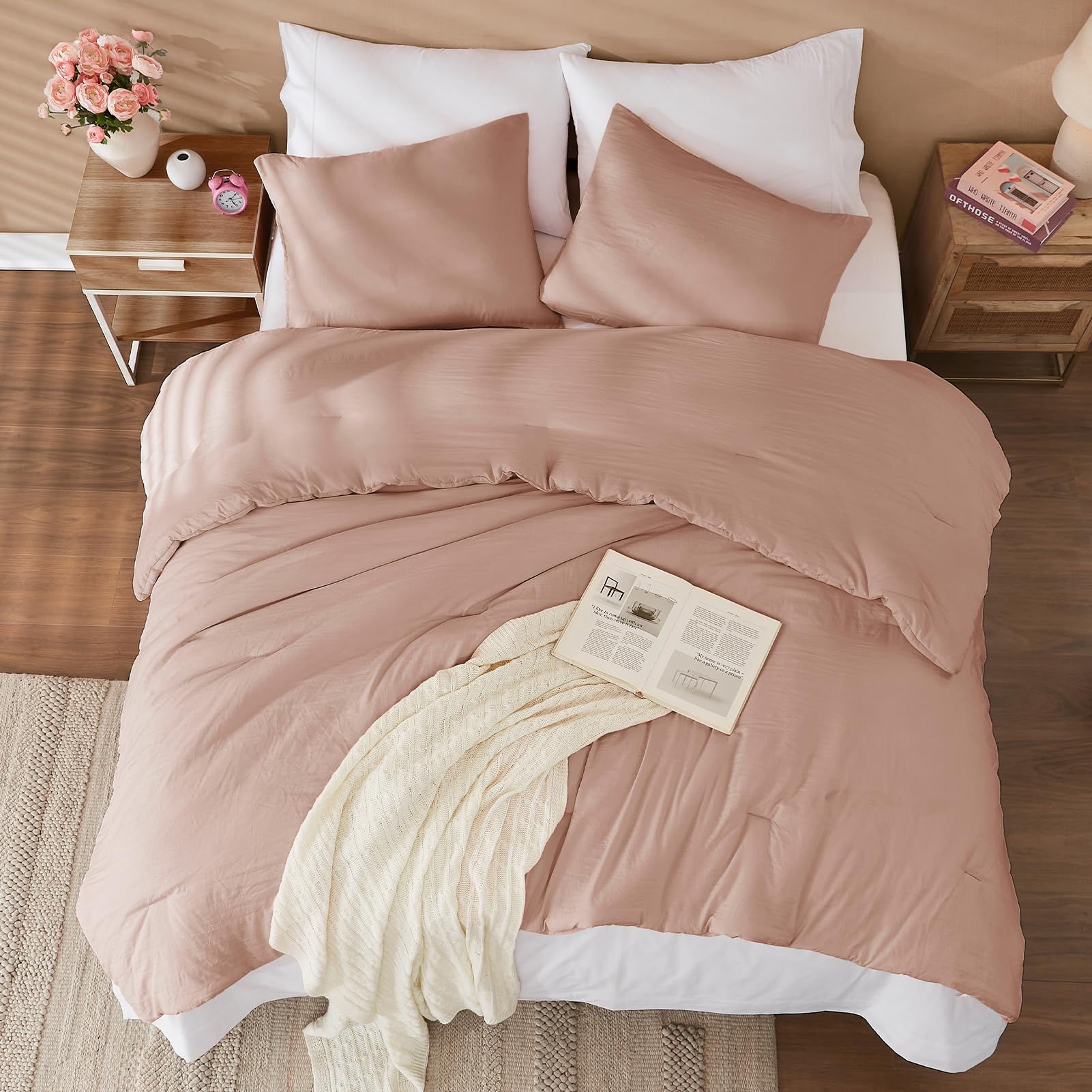 WRENSONGE Pillow Shams pair demonstrates easy-care design for a tidy bed