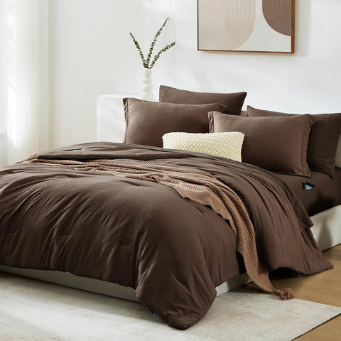 WRENSONGE Queen Comforter Set microfiber fabric for ultra-soft touch and durability