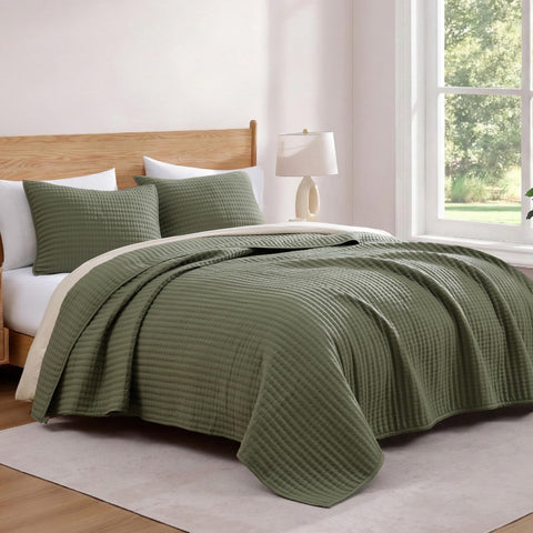 WRENSONGE two pillow shams complementing the quilt set