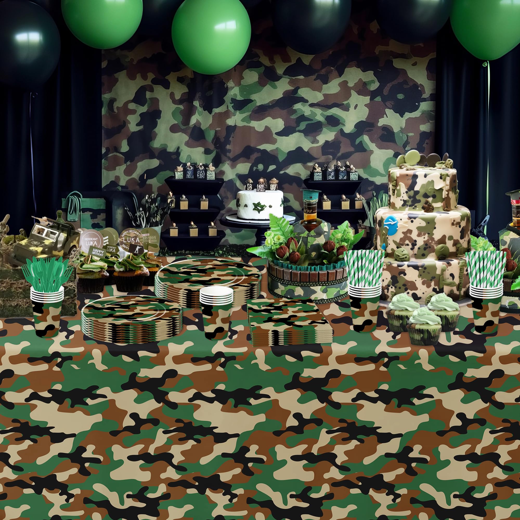 Xenorik camouflage disposable cutlery facilitates hassle-free party cleanup.