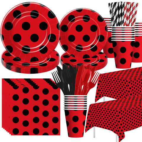 Xenorik ladybug plates for 24 guests with bold red and black design, quick cleanup option.
