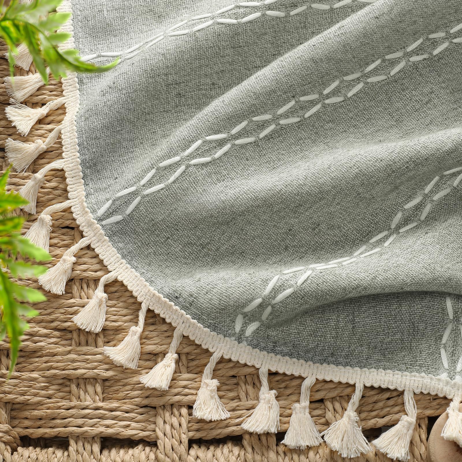 XOGUIBO Sage Green linen texture close-up highlights breathable fabric for daylight use