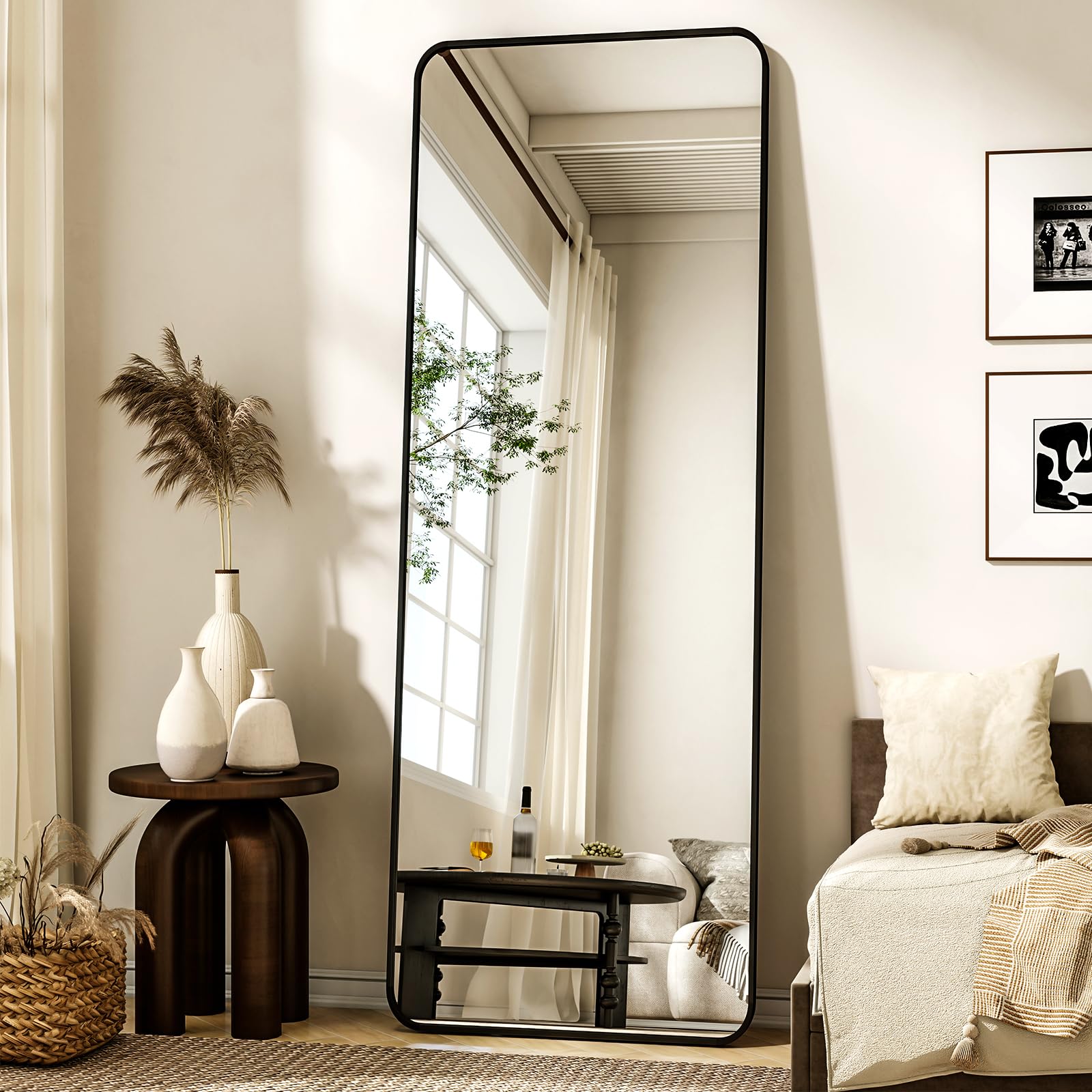 XRAMFY durable aluminum frame provides lightweight, sturdy support.