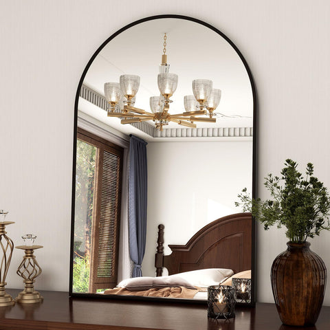 XRAMFY store display arch mirror ships safely in reinforced packaging.