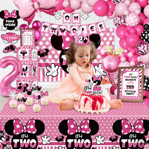 XSOOH Oh Twodles balloon boxes help create styled party corners