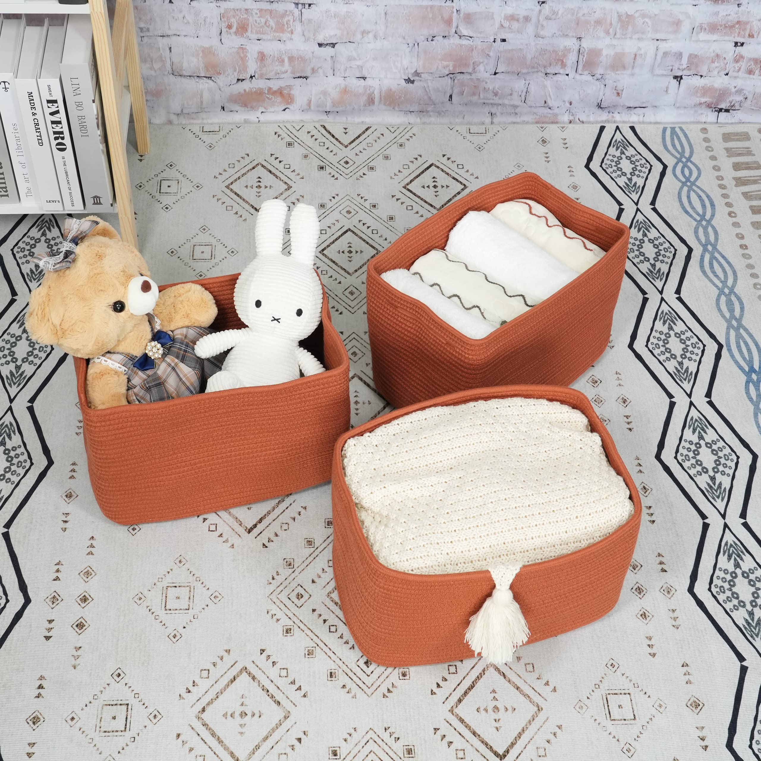 Xuanguo cotton rope basket rust with handles allows easy movement between rooms.