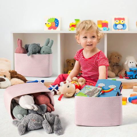 Foldable, non-toxic XUANGUO storage basket ready for storage.