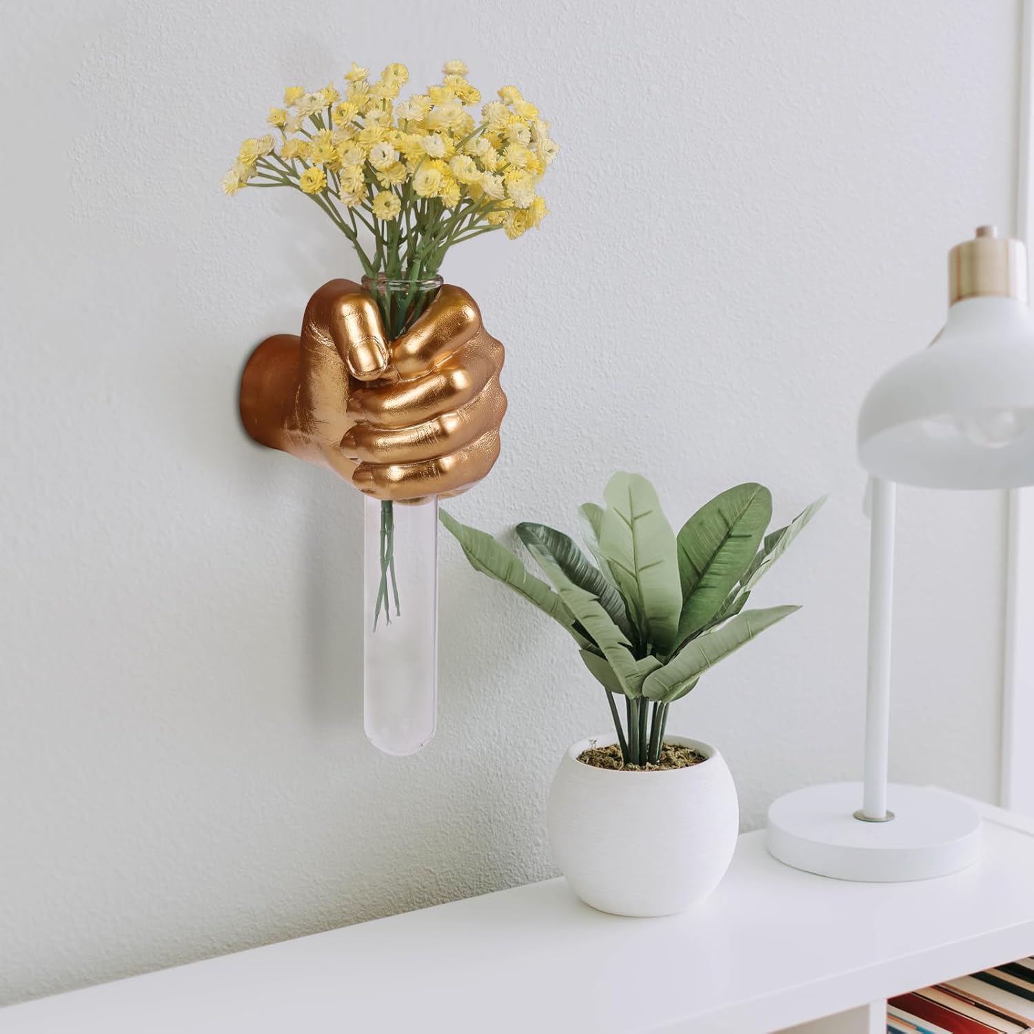 XYQXYQ gold wall art creates a striking focal point on any wall