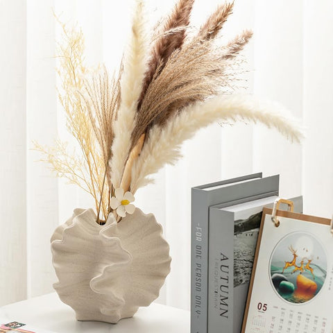 XYQXYQ Modern Art Ceramic Vase in white, study desk setup accent.