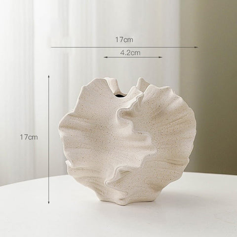 XYQXYQ Modern Art Ceramic Vase in white, gift-ready packaging example.