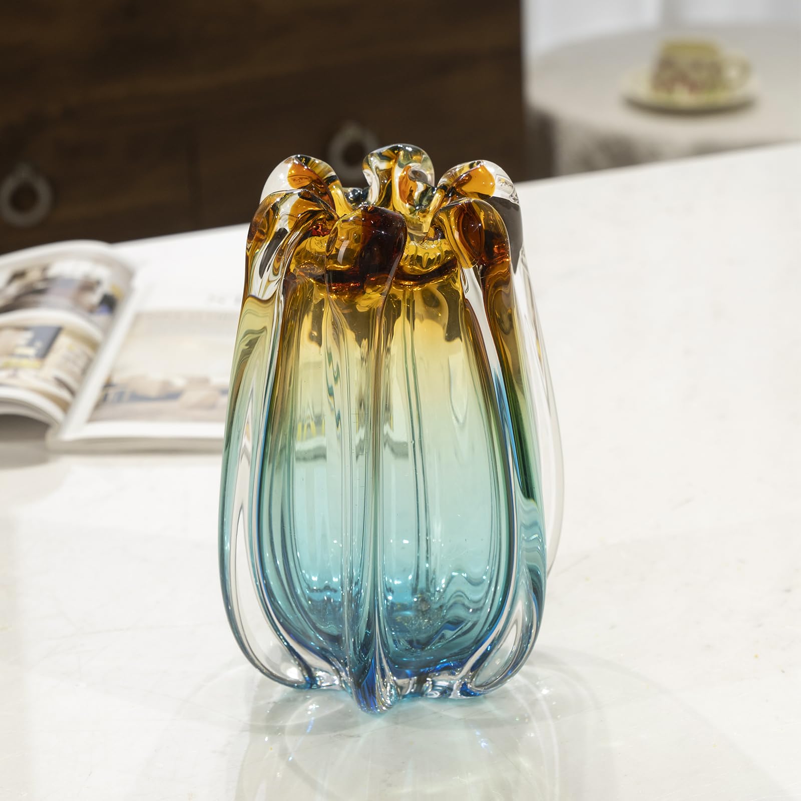YACSNBF glass vase on dining table, enhances conversation-ready centerpiece.
