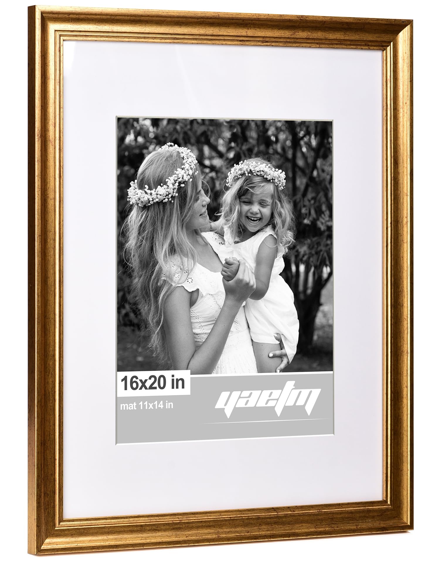 Yaetm mat opening reveals an 11x14 display for versatile wall display
