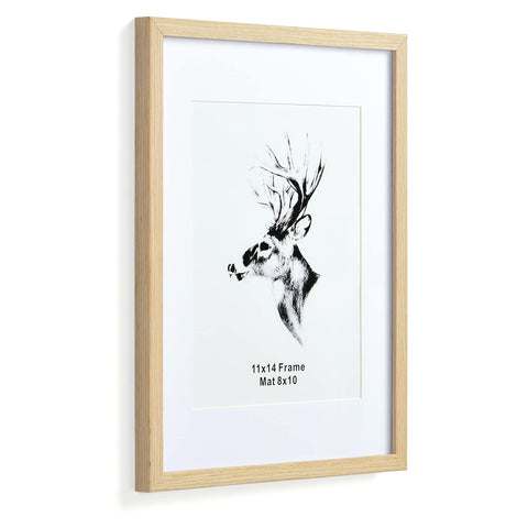 Yaetm oak frame with tempered glass for a crystal-clear display.