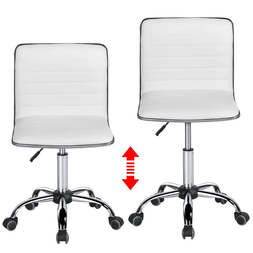 Yaheetech soft padded seat close-up for all-day comfort.