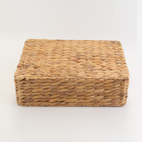 YAHUAN multi-purpose basket keeps towels and napkins tidy in style.
