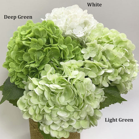YalzoneMet lifelike hydrangea bouquet with full, lush heads.