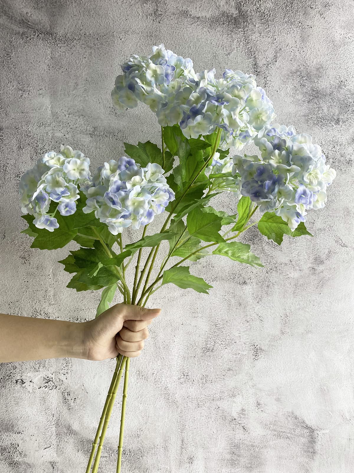 YalzoneMet indoor or outdoor decor safe from prolonged sun.