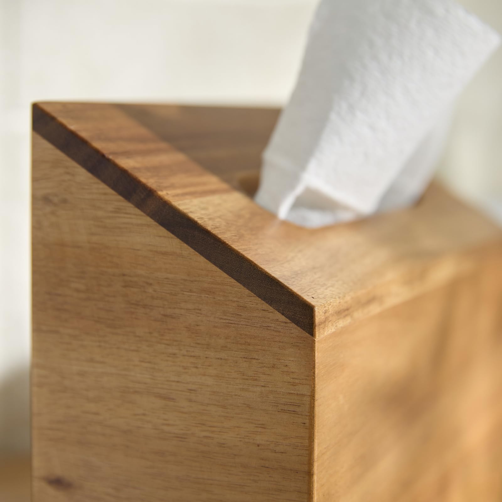 YANGQIHOME versatile placement for sinks, counters, and car interiors.