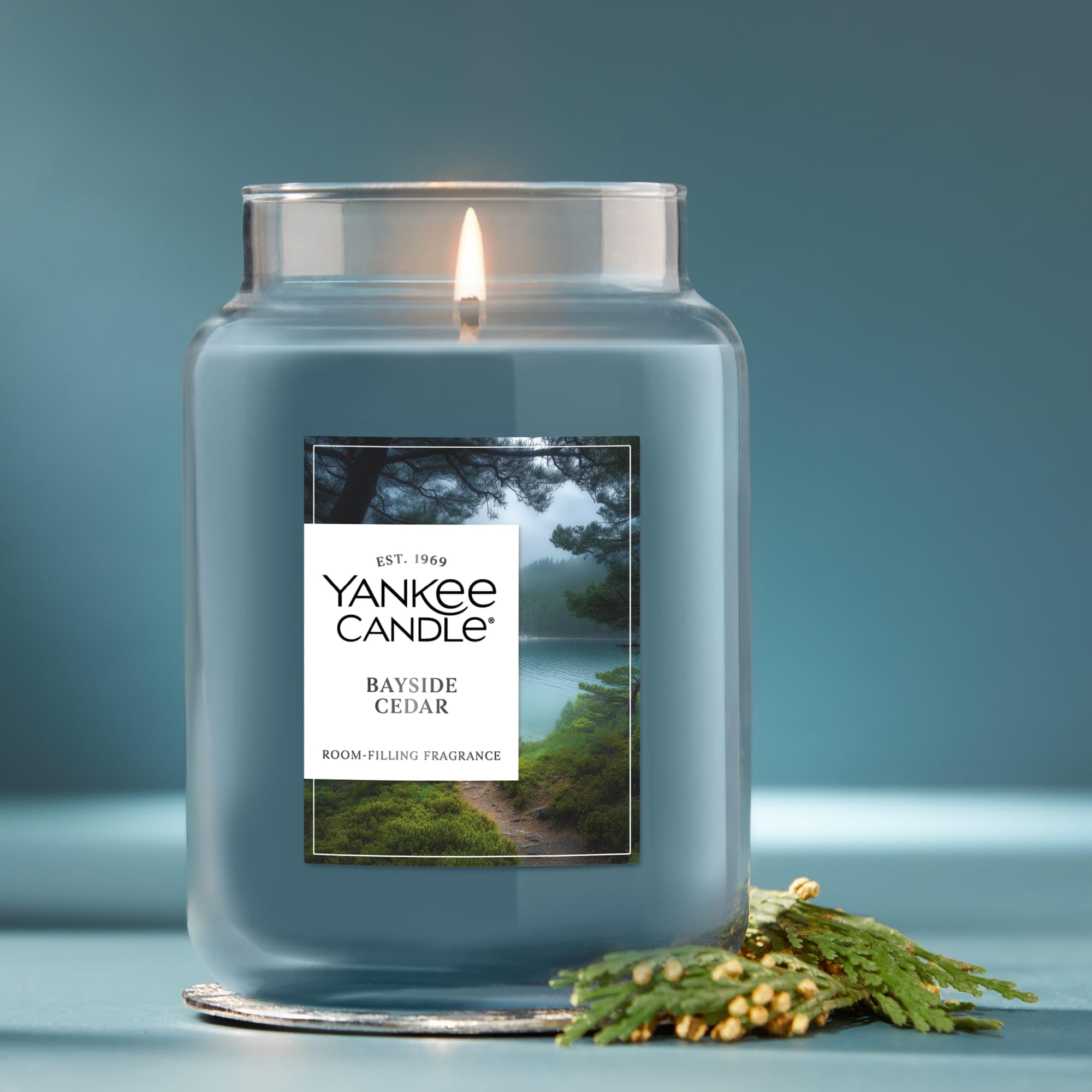 Yankee Candle Bayside Cedar label detail emphasizing design and quality